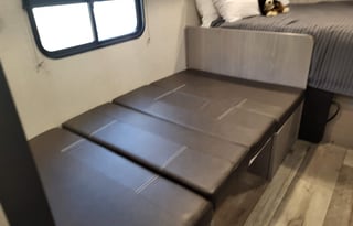 Fun Camper for Small Families Fully Stocked