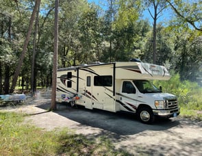 Coachmen RV Freelander 31BH Ford 450