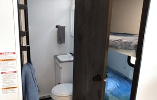 Family-Friendly, Easy-Tow Camper Sleeps 6 w/Bunks