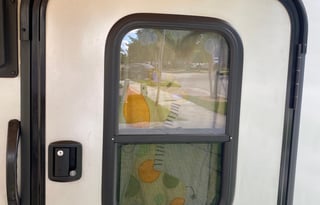 Roxy's Pet Friendly Camper Rental