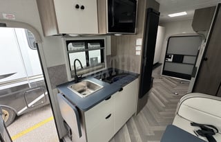 RNT164 - 2025 Cross Trail 21XG (no gen, batt only)