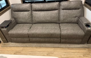 2023 Fifth Wheel RiverStone 45BATH DELIVERY ONLY