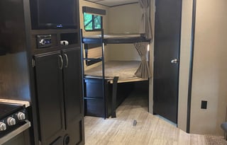 2019 Grand Design Imagine 2400BH