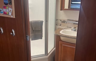 2010 Fleetwood Fiesta, 3 Slide Outs, Class A