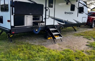 Luxury shadow cruiser