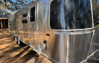 Glamping in International Luxury (WE DELIVER )