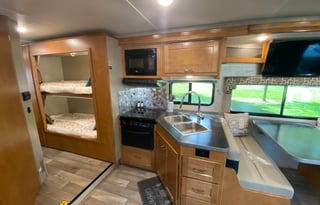 2019 Winnebago Minnie Winnie 31G