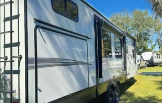 2025 Grand Design Reflection-The Bunkhouse Beauty