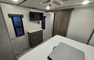 2021 Crossroads Longhorn 340RE