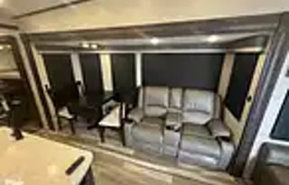 2023 Shasta Phoenix 367bh fifth wheel