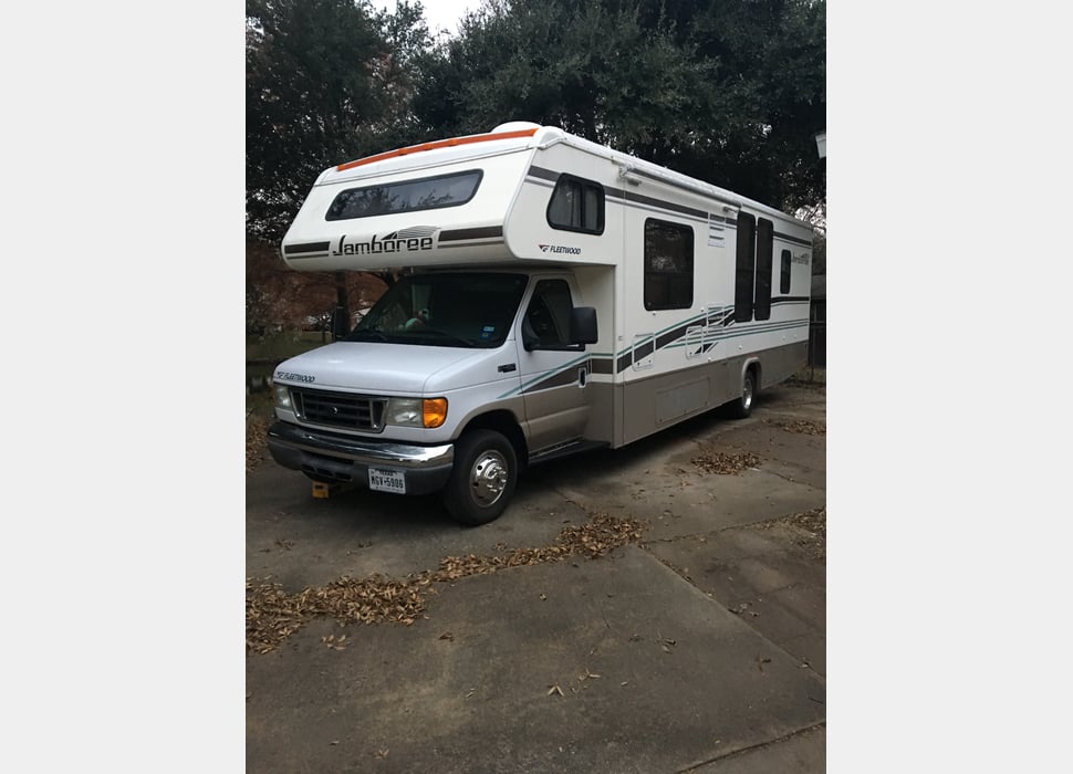 Class C Motor Home rentals in Aubrey