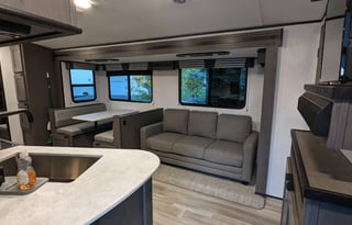 King Bed and Private Quad bunks  2022 Cruiser MPG