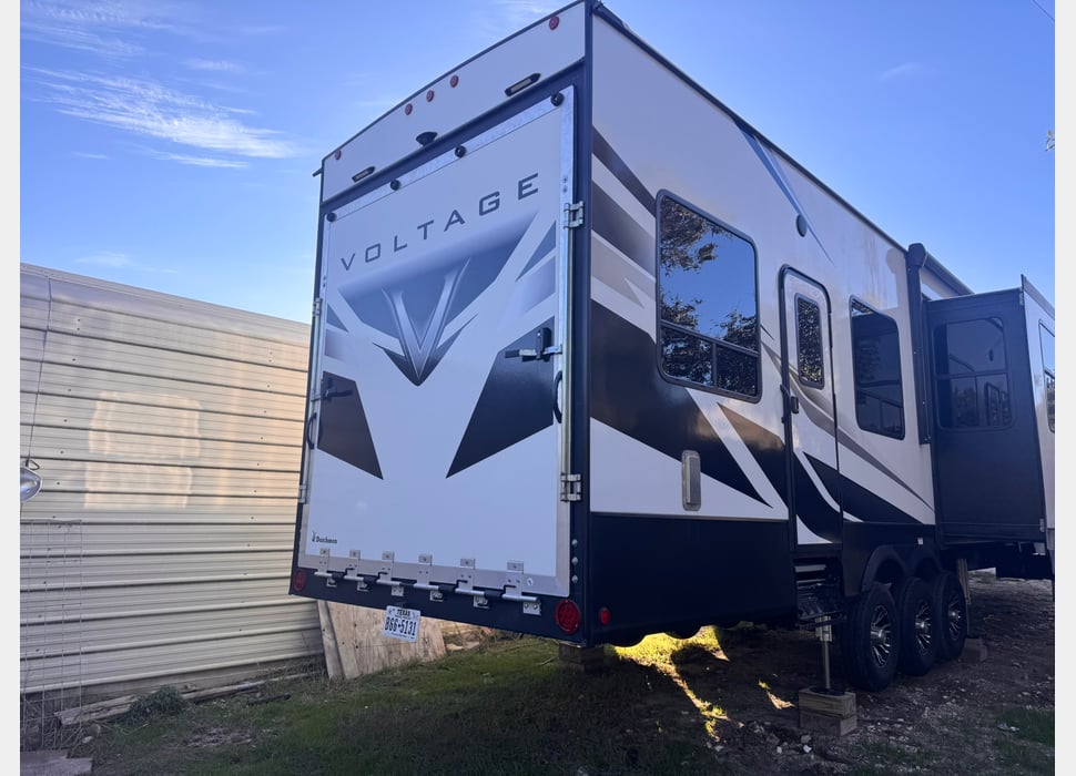 Fifth Wheel rentals in San Antonio