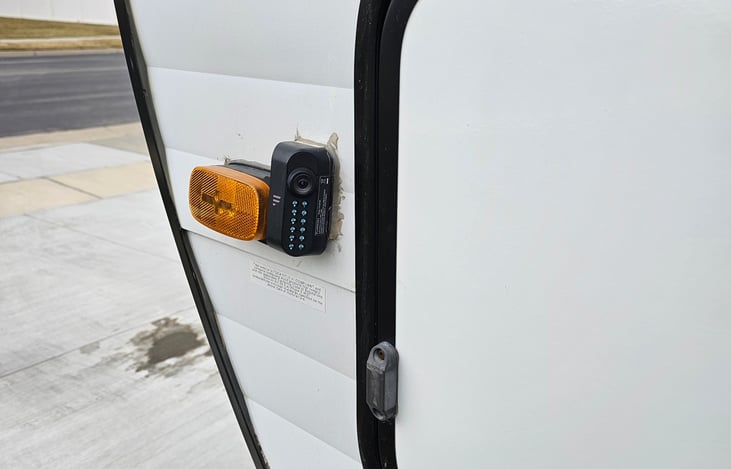 Left side exterior mounted camera