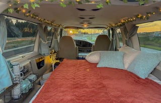 Rainforest Roamer - Cozy Cabin On Wheels