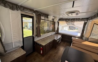 Pop Up Camper w/ Cargo Deck