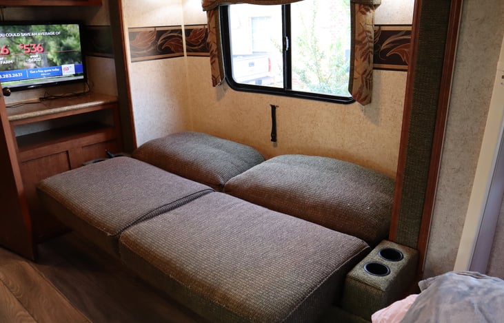 Couch to bed in moments!