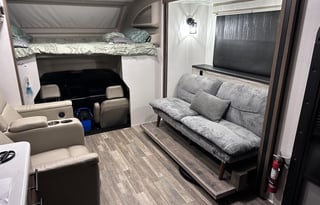 Entegra Accolade XT 35L - Adventure awaits