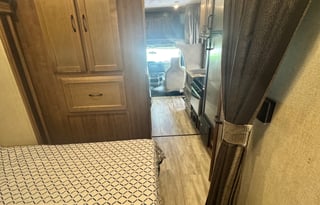2019 Gulf-stream Conquest Class C
