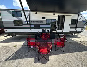 Heartland Pioneer BH 281