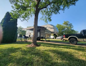 Forest River RV Cherokee Arctic Wolf 287BH