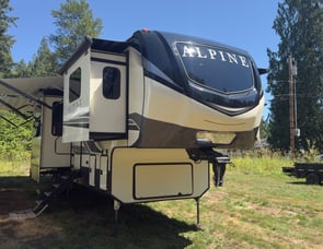 Keystone RV Cougar Half-Ton 31BHKWE