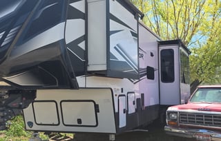 2022 Keystone RV Raptor 429
