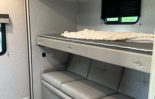 2023 EAST TO WEST Della Terra 312BH