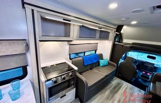 Forest River RV Sunseeker LE 3250DSLE Ford