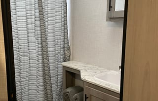 2022 Dutchman Coleman Light 1905BH (Delivery Only)