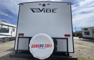 Come Vibe in the Vibe!