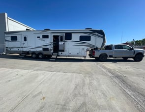 Jayco North Point 375BHFS