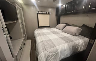 Precept 34G Pride of Ownership!