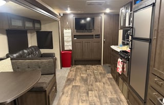 Kozy Kid Bunkhouse - 29ft / Sleeps 9