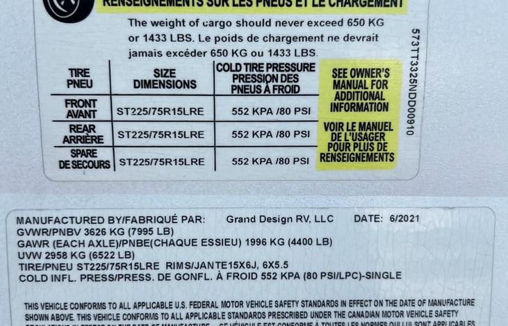 Tire and weight placard.