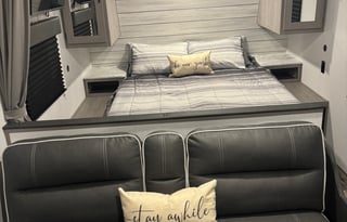 2024 Coleman Lantern 274 BH