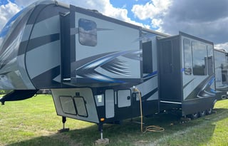 2015 Keystone RV Fuzion 416