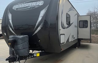 2015 Salem RV Trailer sleeps 7