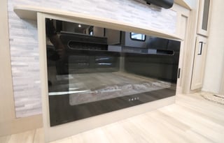 The Royal -  2021 Rockwood Signature Ultra