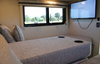 2025|B+|AWD|24'|Sleep 4|Easy Drive|offgrid|Kingbed