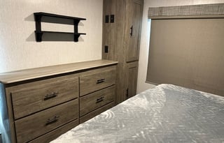 2022 Forrest River, Heritage Glen 378FL (+loft)