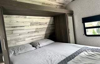 2021 Dutchmen RV Kodiak SE 28SBH