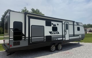 2021 Coachmen Apex Ultra-lite 293RLDS