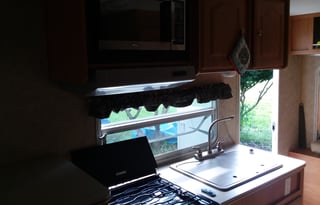 2007 Forest River Surveyor, hybrid