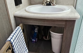 Ward's Cozy RV Rental