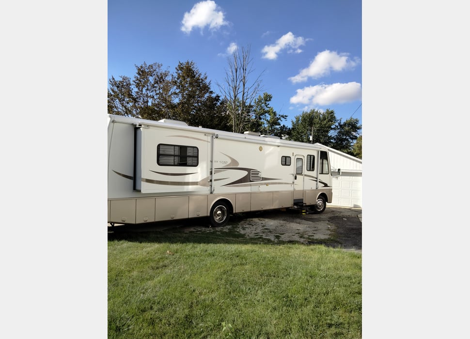 Class A Motor Home rentals in Bloomington