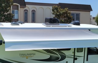 2022 25ft Nexus Triumph luxury. Solar Powered