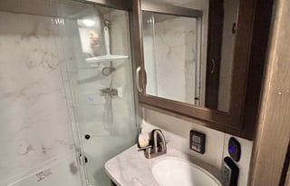 Spacious Keystone 5th Wheel