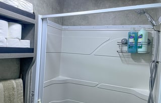 2008 Weekend Warrior Superlite 29ft sleeps 8