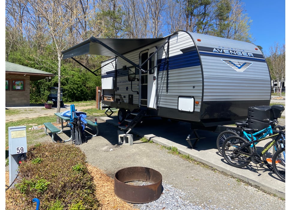Travel Trailer rentals in Wakarusa